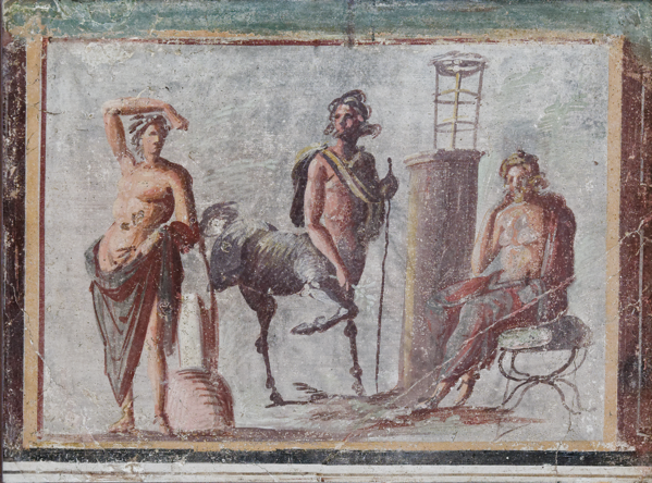 Il centauro Chirone tra Apollo a sinistra nella posa del Apollon Lykeios e Asclepio a destra.  Affresco da Pompei, VI Insula Occidentalis, 10