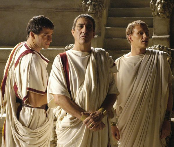 Cittadini romani con la toga, dal serial Roma della HBO, 2005