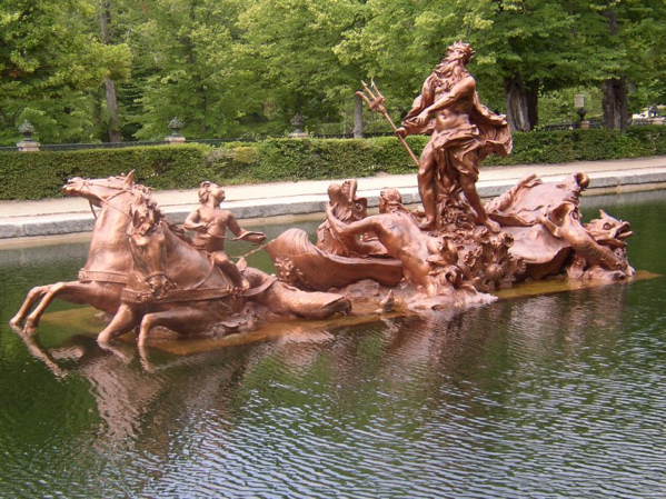 Scultura di Nettuno e dei suoi cavalli (XVIII secolo) a La Granja (Segovia, Spagna)