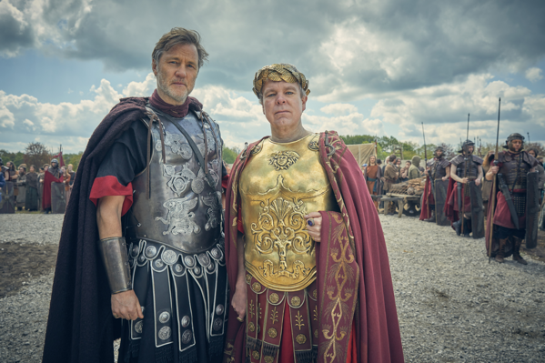 David Morrissey (Aulo Plauzio) e Steve Pemberton (Imperatore Claudio) sul set della serie Tv Britannia (2018 - in produzione), ambientata all'epoca della conquista romana dell'isola