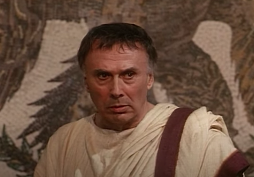Richard Kiley nel ruolo di Claudio nella miniserie Tv del 1985, A.D. Anno Domini
