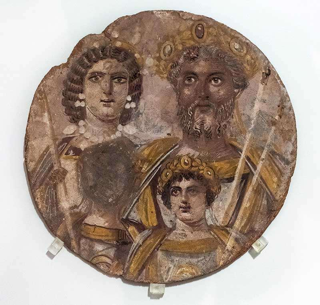 Il Tondo severiano (circa 200 d.C.) raffigurante la famiglia imperiale. In senso orario, dall'alto a sinistra: Giulia Domna, Settimio Severo, Caracalla e Geta (il cui volto è stato cancellato).