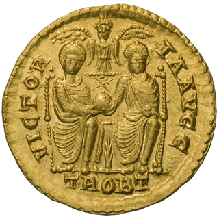 Solido con l'effige di Valentiniano e Valente