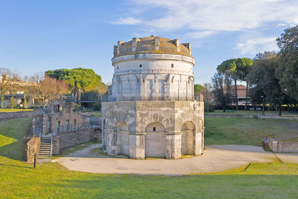 Mausoleo di Teodorico, Ravenna