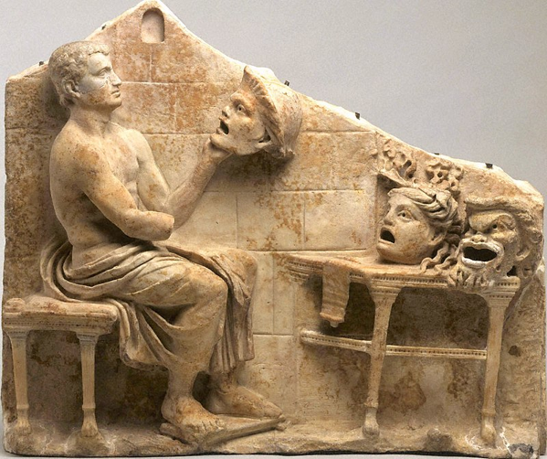 Rilievo di poeta seduto (Menandro) con maschere dalla Nuova Commedia, I secolo a.C. - inizio I secolo d.C., Museo d'Arte dell'Università di Princeton.