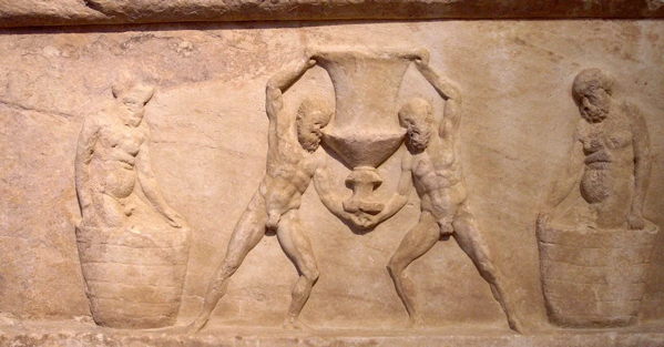 Satiri che producono il vino, bassorilievo dionisiaco da altare di data sconosciuta, Museo Archeologico Nazionale di Atene.