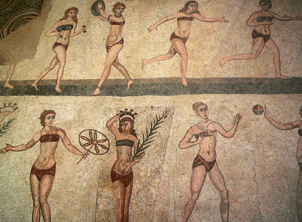 Il famoso mosaico delle "ragazze in bikini" (ritrovato dagli scavi archeologici dell'antica villa romana vicino a Piazza Armerina, in Sicilia),