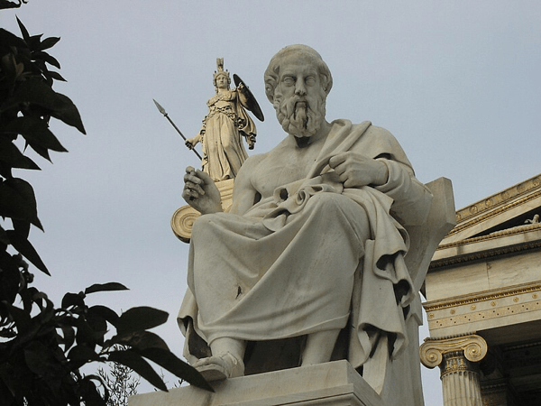 Stati di Atenea e di Platone nell'Accademia di Atene.